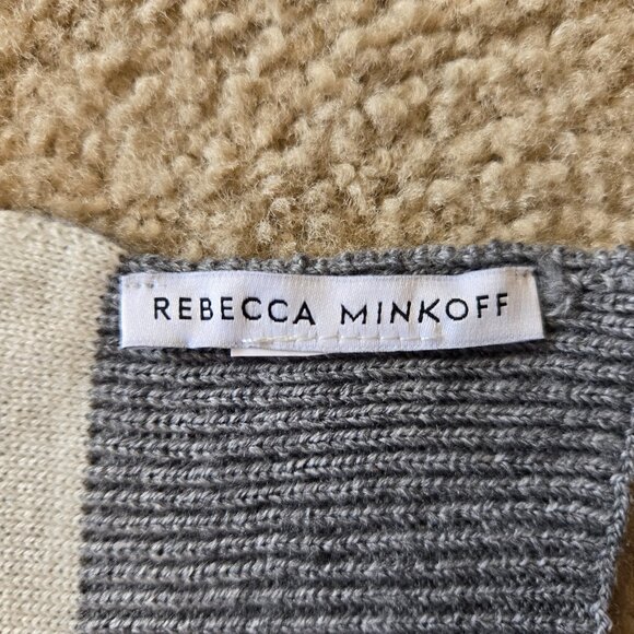 Rebecca Minkoff Knit Scarf LOVE Grey White - Picture 5 of 8